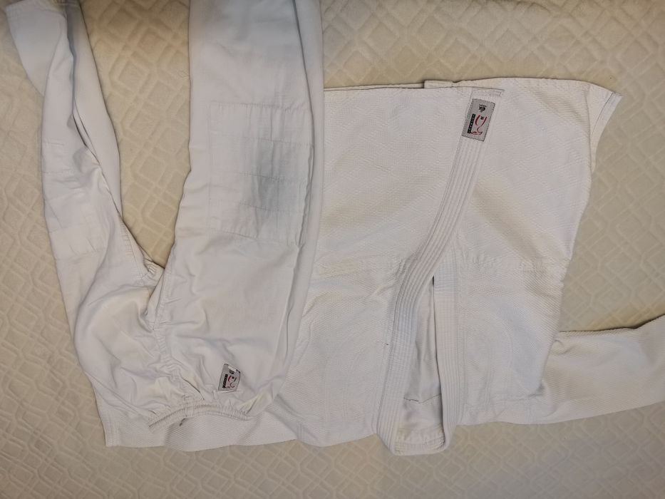 Кимоно и панталон mizuno