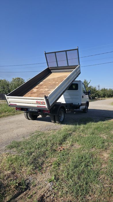 Iveco basculabil 3 parti  motor 3.0 cu 150 Cai