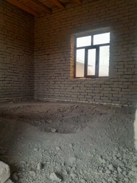 Uy sotiladi 16 Yuli vada zabordan utgandan keyin