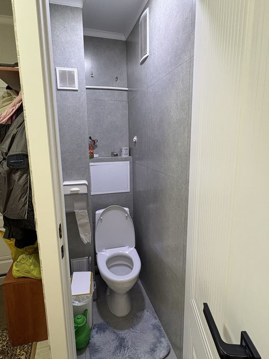 Продам теплую 2 комн квартиру