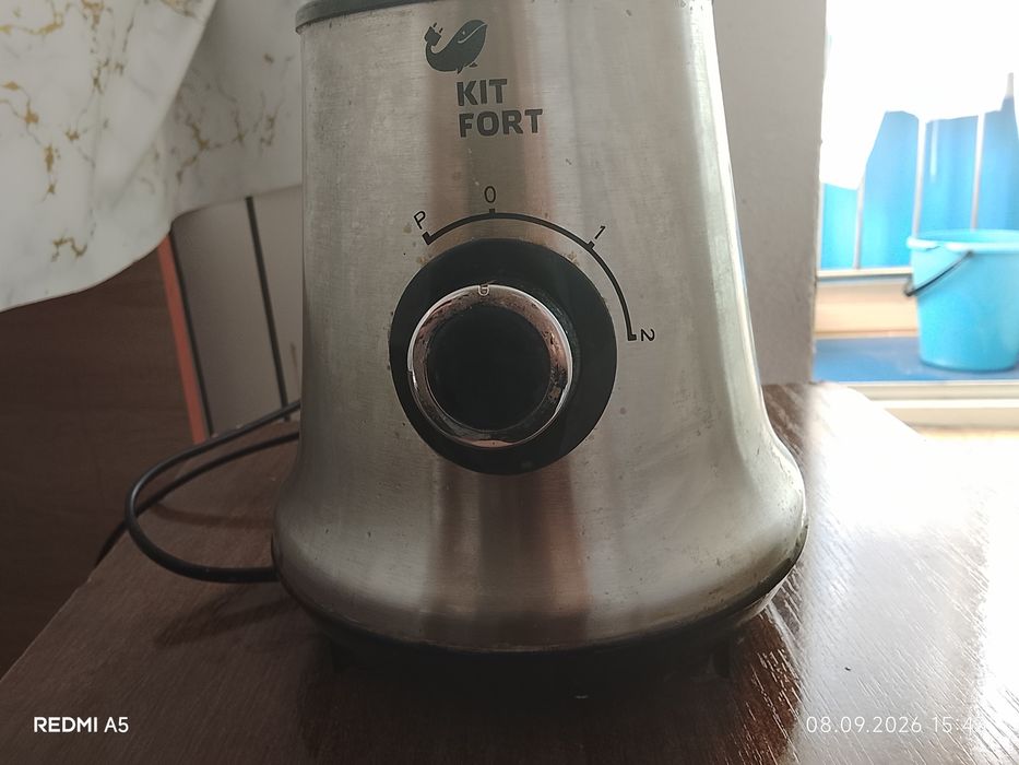 В продаже блендер kit-fort