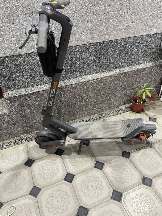 Yadea elektosamakat