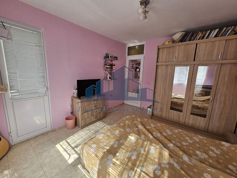 Продава се Четиристаен апартамент в Шумен, Добруджански - 103 кв.м за 1238 €/кв.м - Снимка #5