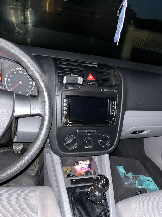 VOLKSWAGEN Golf 2006 — imagine 3
