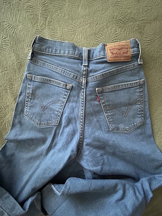 Дънки Levis mom jeans