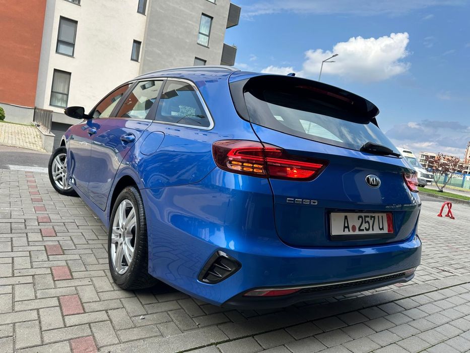 KIA CEED -GPL-BENZINA de fabrica 1,4 MPI / 100 CP / led pachet 2020 EURO 6 D