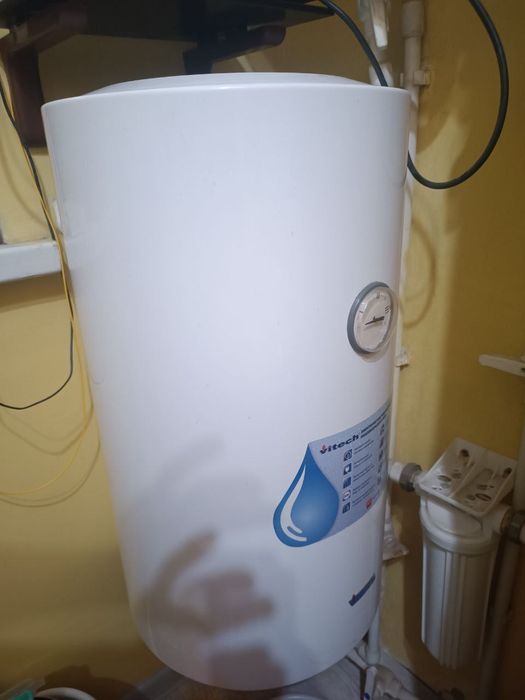 Vitek водонагреватель сотилади