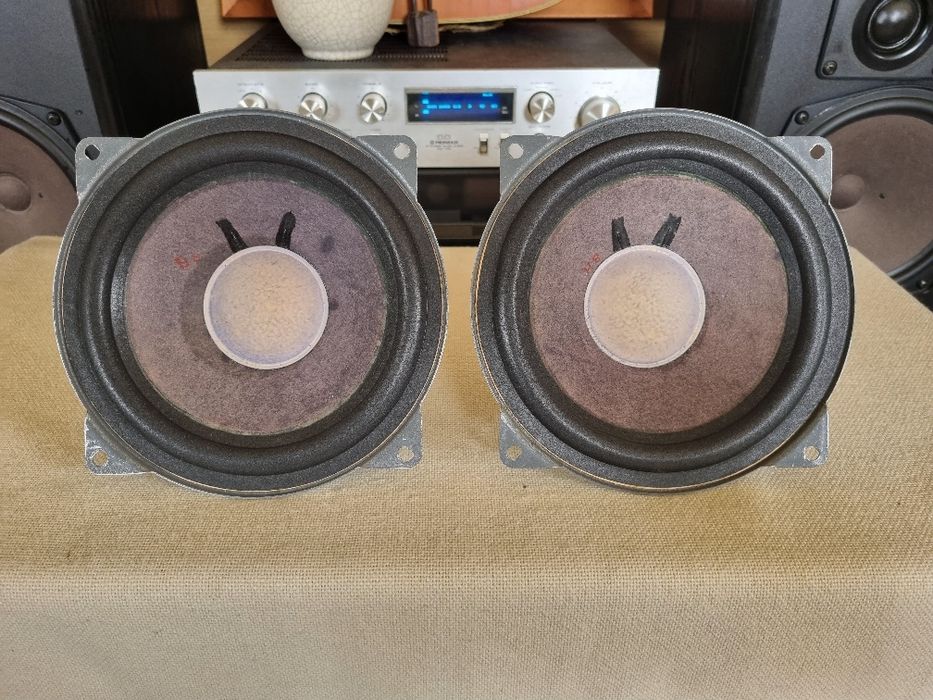 Set Difuzoare Mid/Bass Isophon. 8 ohms, 30 watts, 20,3 cm. Impecabile 30