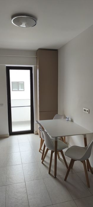 Apartament 2 camere de închiriat
