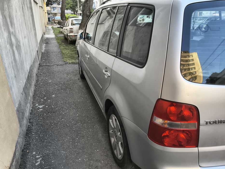 Touran 2.0 tdi 136 cai