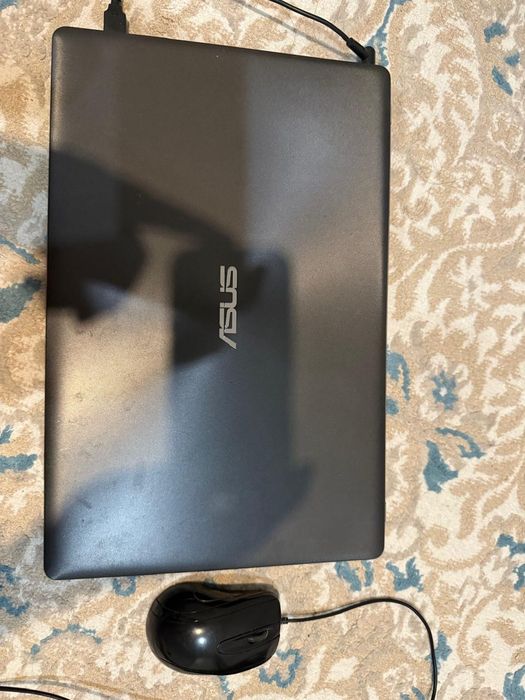 Ноутбук    продам