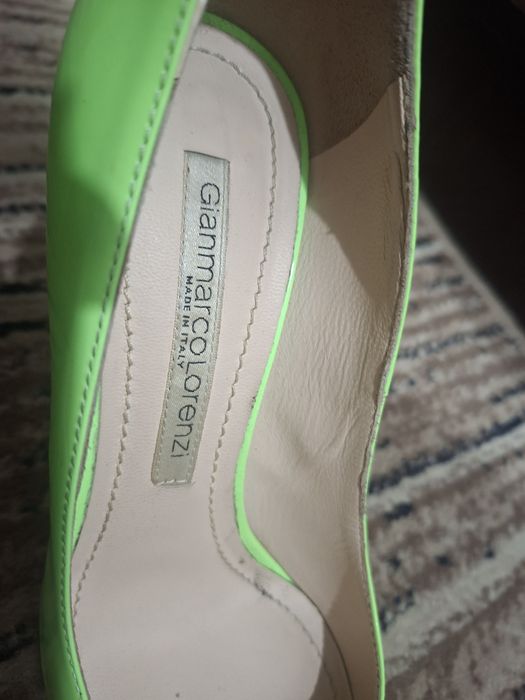 Туфли женские шпилька