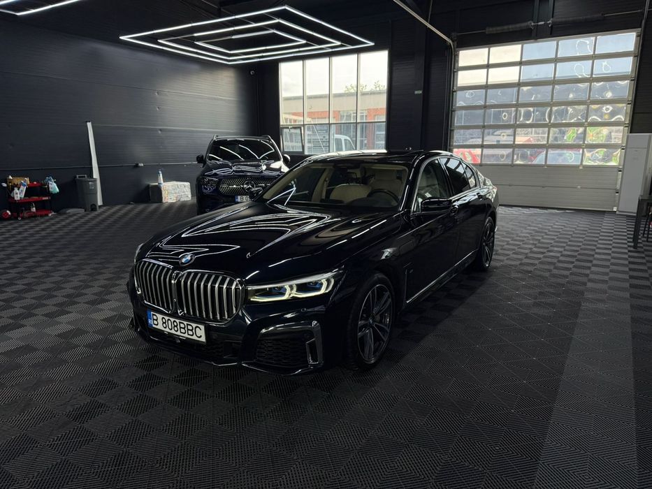 BMW Seria 7 2021 — imagine 2