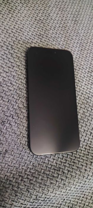 Продавам Iphone 16 pro max с icloud