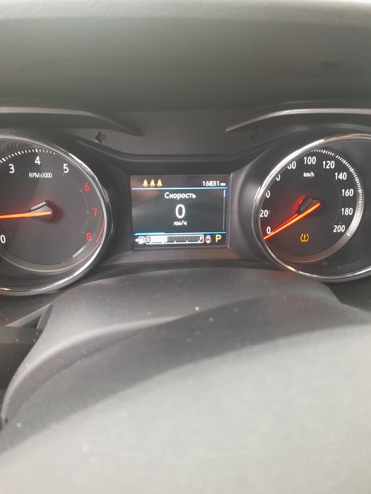 шевролет трекер2