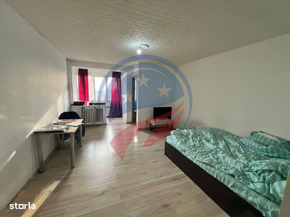 Garsonieră de vânzare Brazda