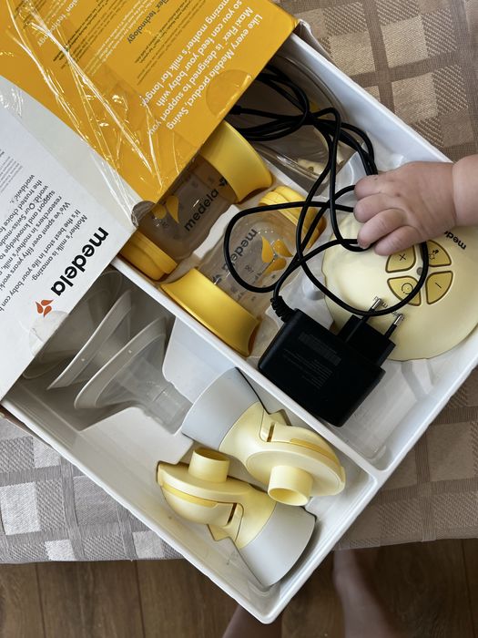 Молокоотсос Medela