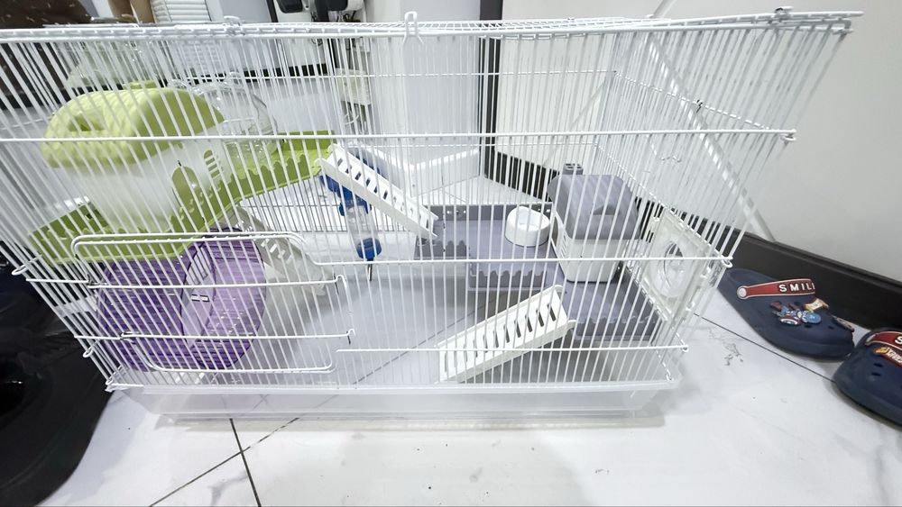 Продам клетку для хомяков