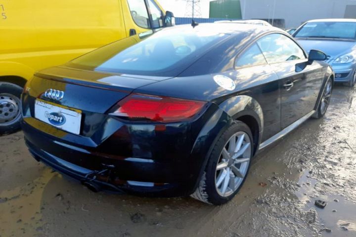 Dezmembrez Audi TT 8S