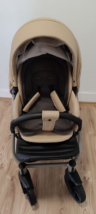 Бебешка количка Tutis