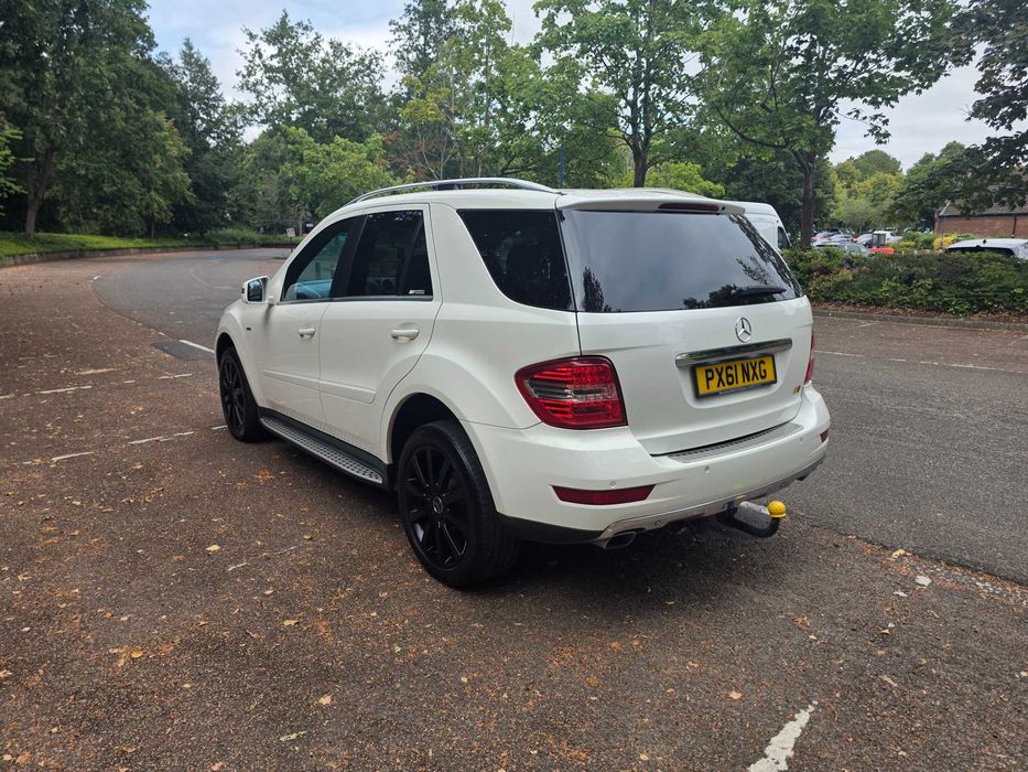 Mercedes ML350 2011