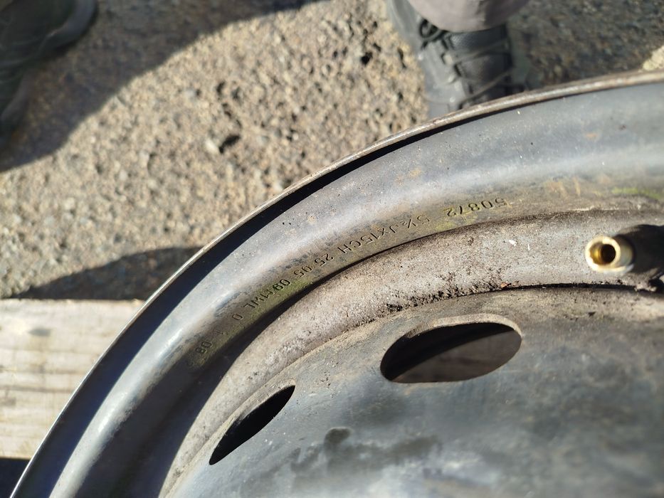 15 цола 4 х 100 мм Опел Агила/ Сузуки Сплаш - 5,5 инча / ЕТ 50