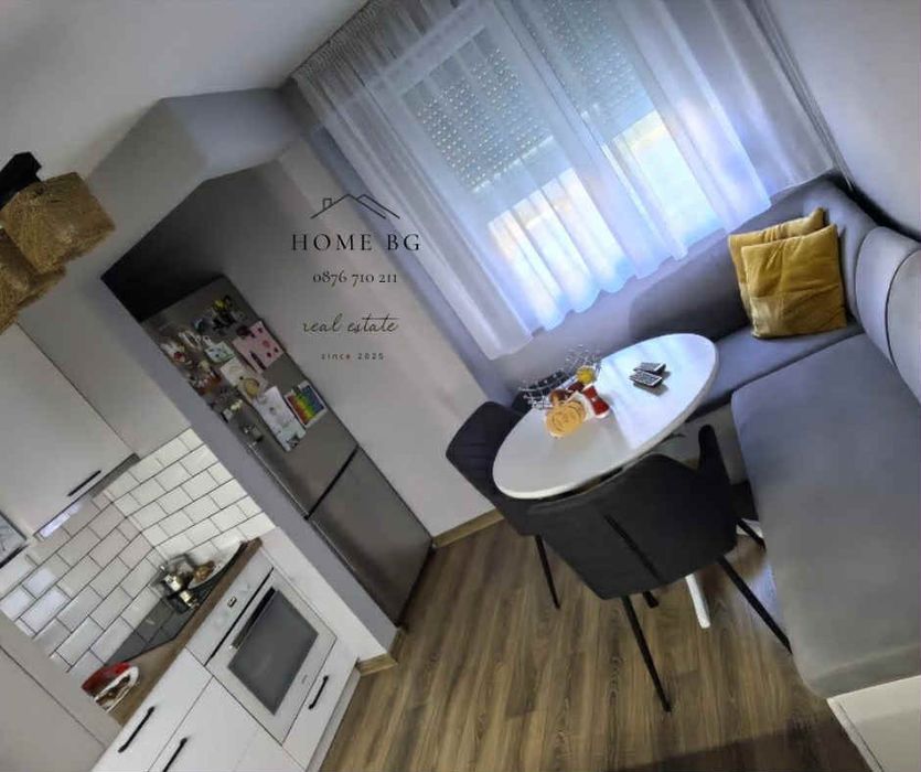 Дава се под наем Двустаен апартамент в София, Център - 64 кв.м за 484.5 € - Снимка #1