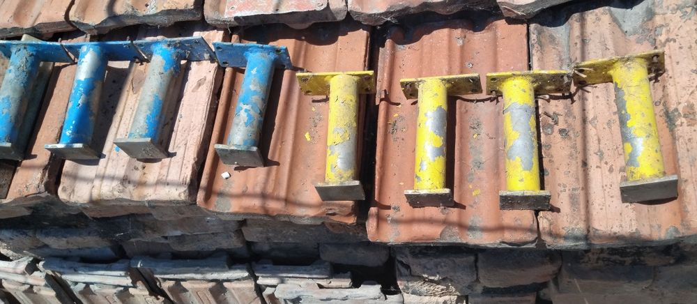 2 чифта по 4 бр.Алуминиеви.крака за кошери и подобни