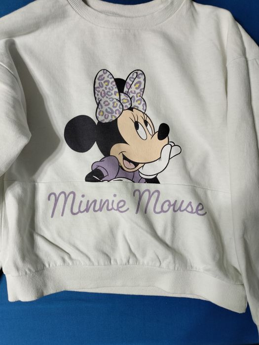 Se dau aceste bluze minunate rămase de noi mici