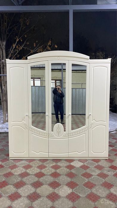 Продам Спальный Гарнитур +доставка