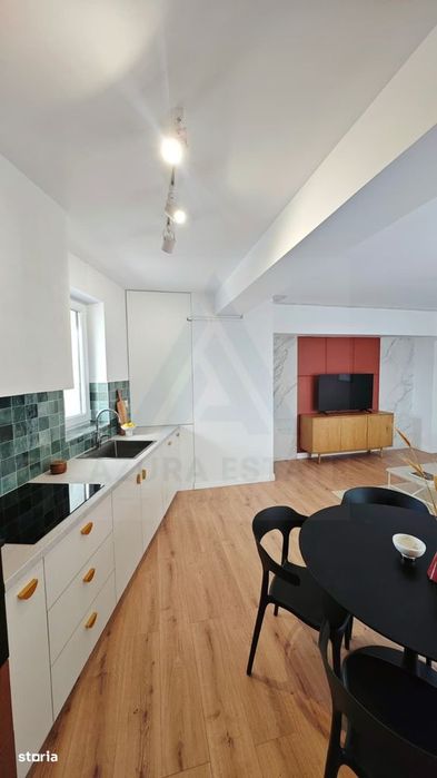 Apartament 3 camere prima inchiriere 2 balcoane parcare zona Selimbar