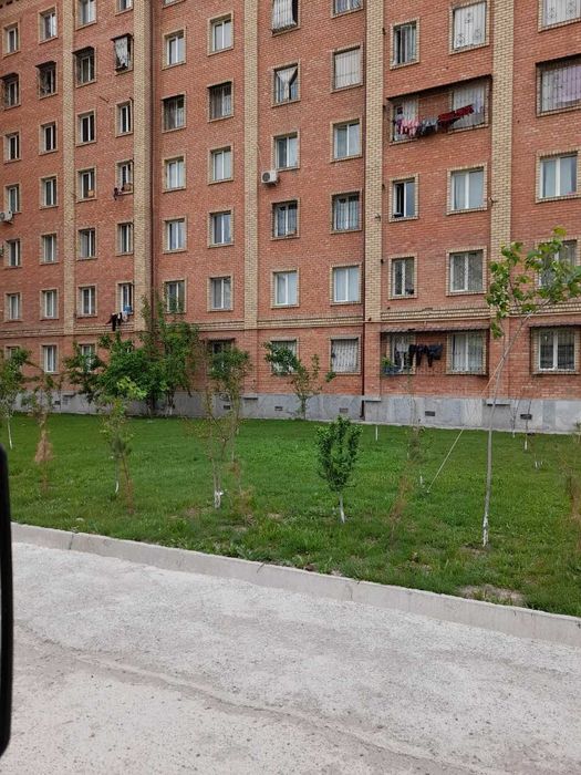 продаётся квартира под офис, на первом этаже новостройка Сергели