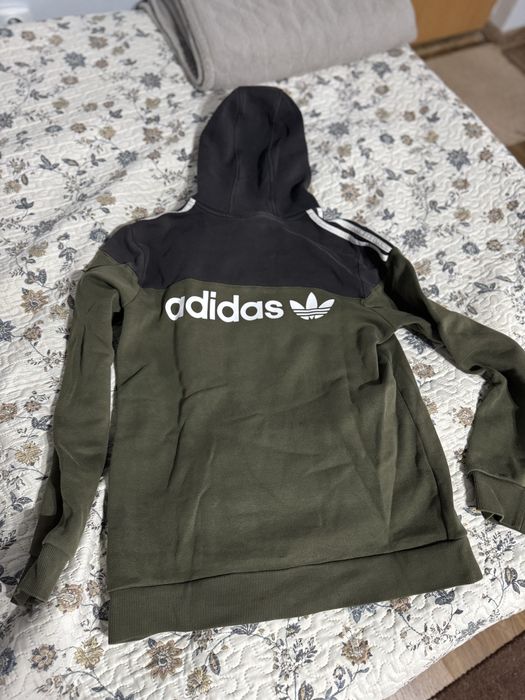 Hanorac Adidas Marime S