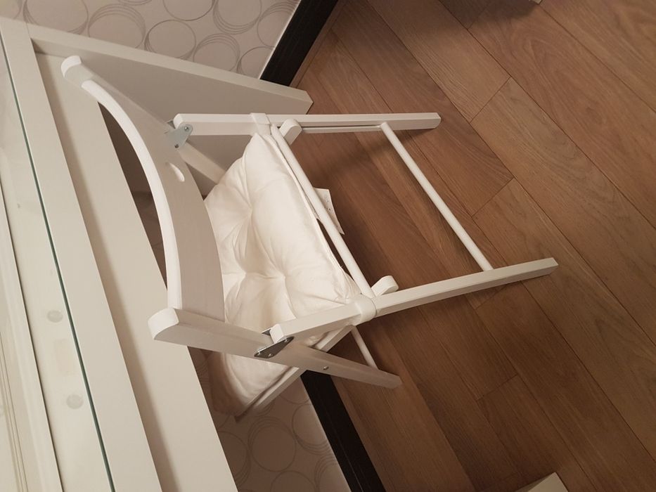 Стульчик с подушкой