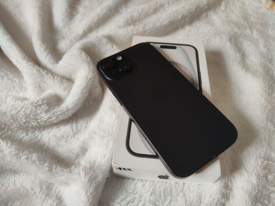 Iphone  15 128гб