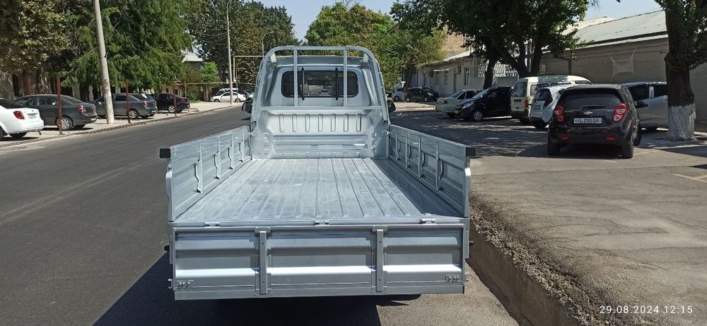 Yuk Tashish Xizmati changan 2500.kg