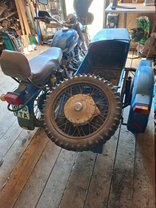 Мотоцикл  Урал..