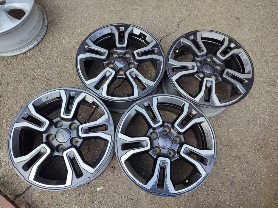 16" оригинални ал. джанти с датчици за Jeep/Fiat/Opel.