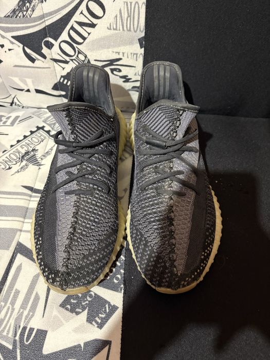 Adidas yeezy boost 350 v2