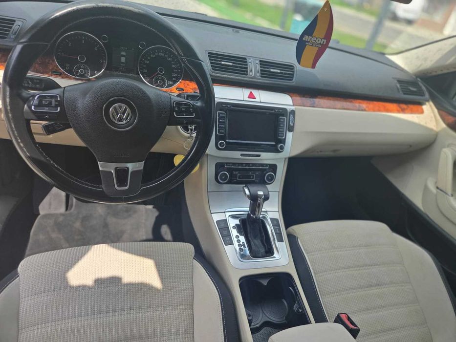 Volkswagen PASSAT CC 2011 de vanzare