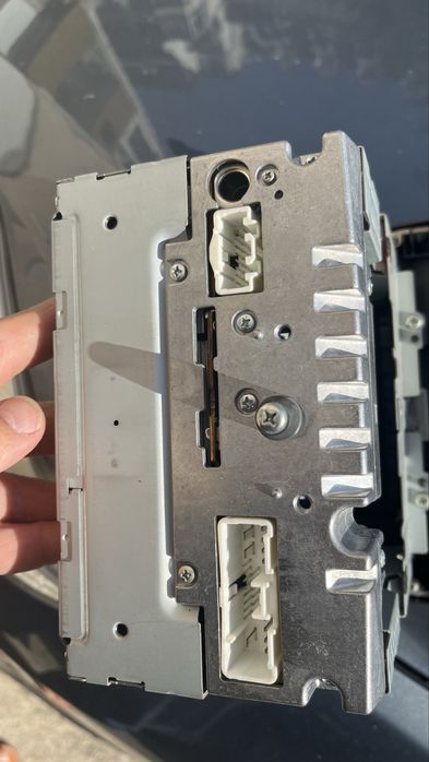 Мултимедия за Мазда 5