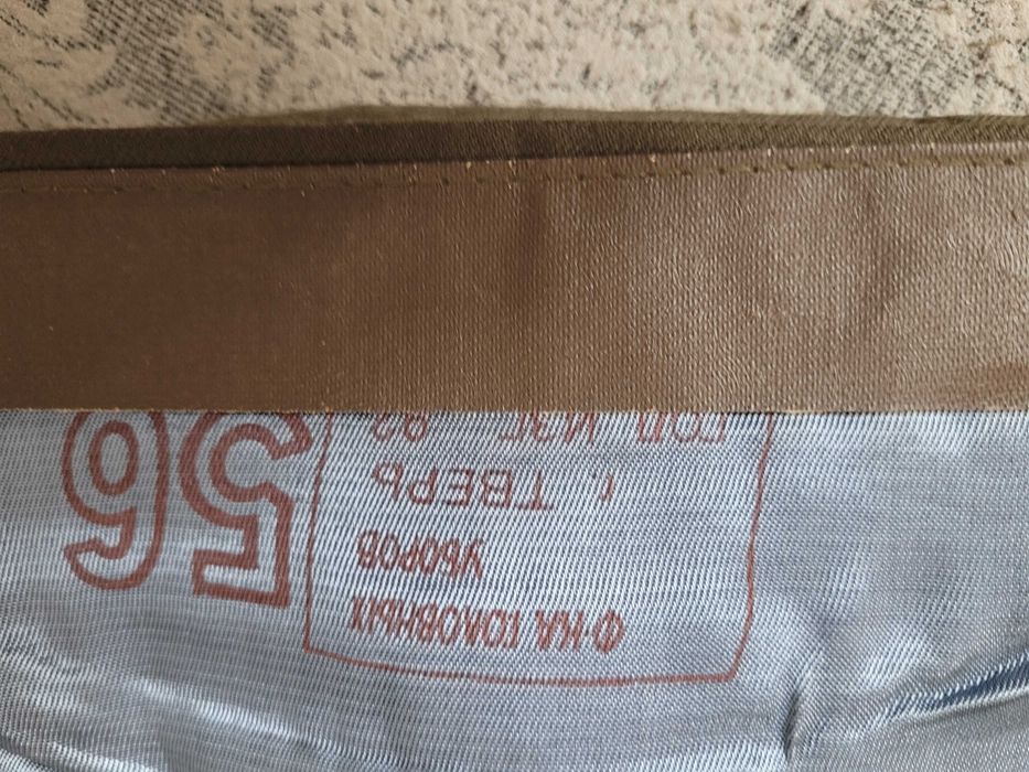 Продам пилотку офицерскую,новую.