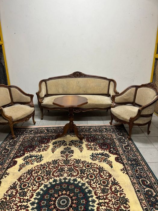 Холна гарнитура за гостна