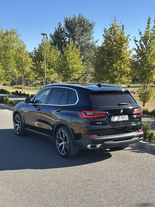 BMW X5 2022 — imagine 5