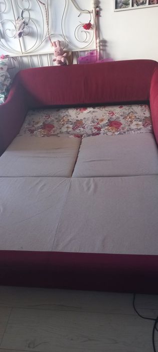 Vând. Canapea Lems. 2 persoane, extensibila