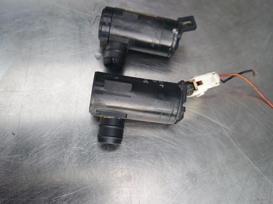 Lampa led bricheta ,șufă tractare ,pompa spălător parbriz