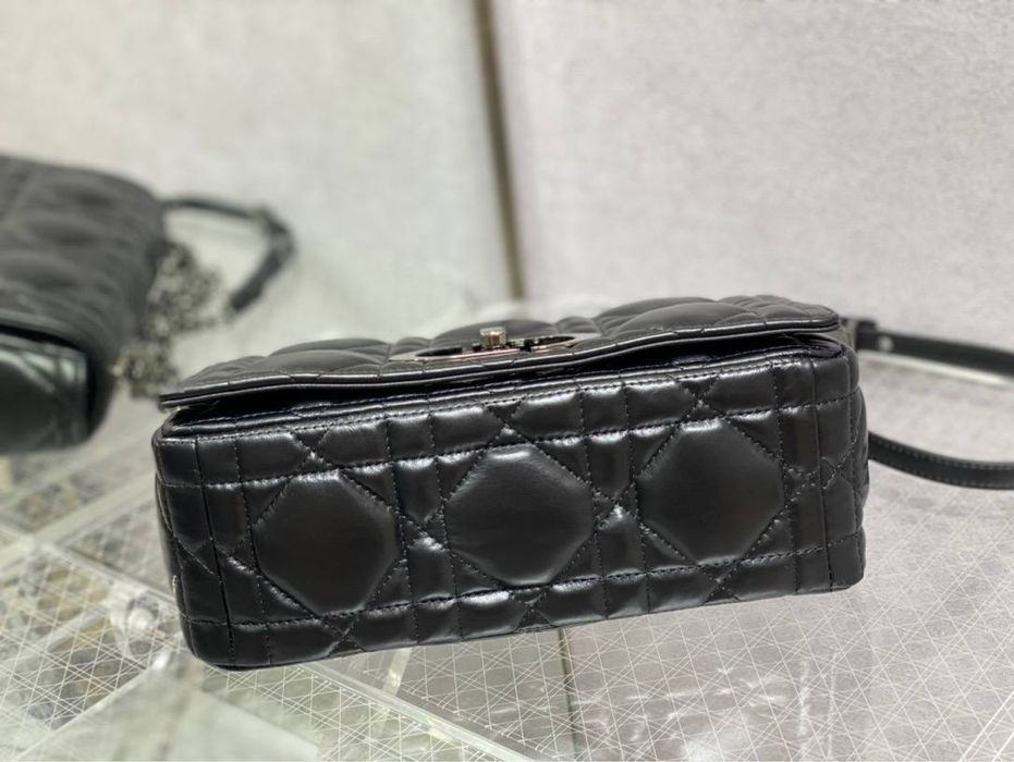 Geanta Christian Dior Caro