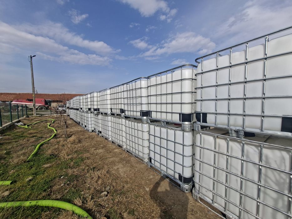 Бидони, 1000литра .ibc контейнери