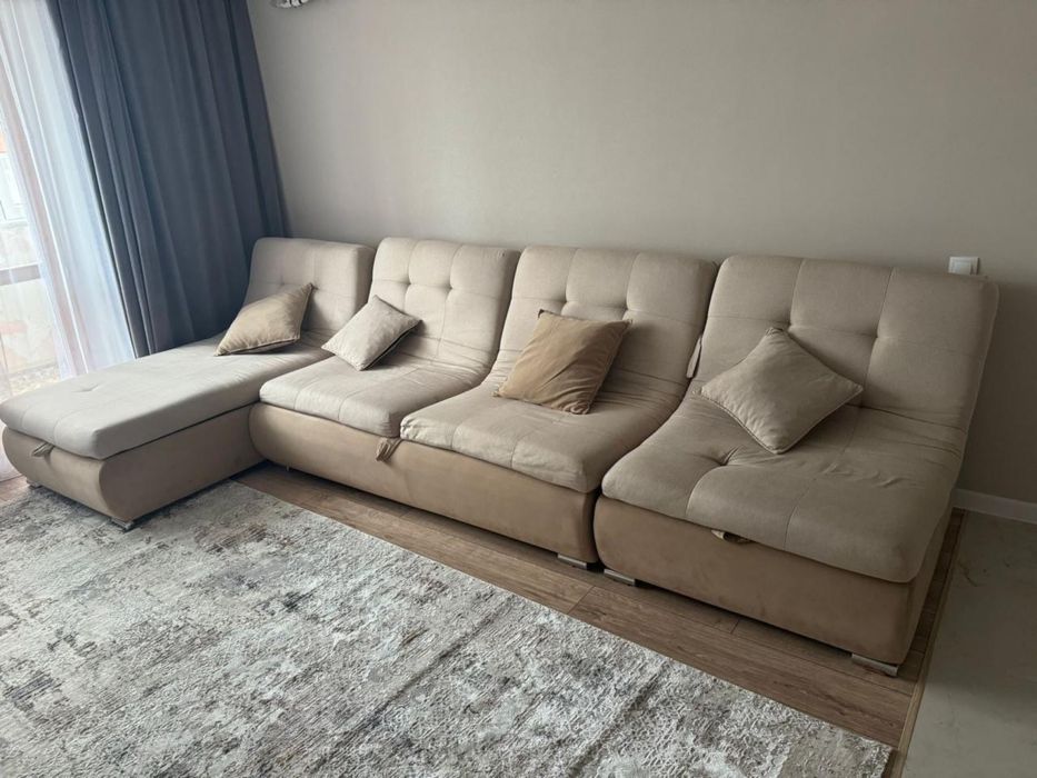 Продается диван в хорошем состоянии