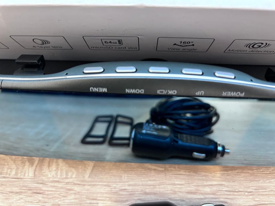 Camera Auto DVR Navitel MR250, fixare pe oglinda retrovizoare